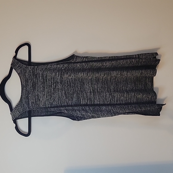 Wilfred Free Racerback Tank - size small - Picture 4 of 4